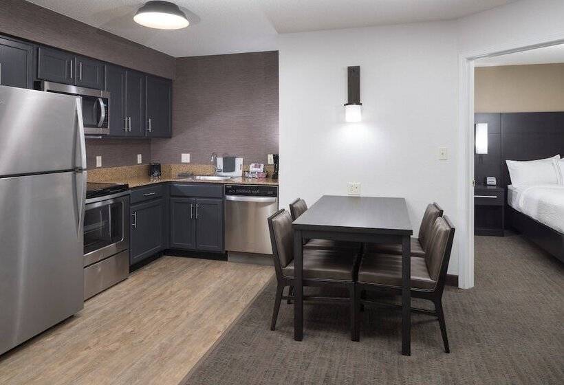 جناح لذوى الاحتياجات الخاصة, Residence Inn Boston Westford