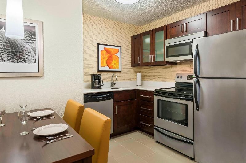 Büyük Çift Kişilik Yataklı Süit, Residence Inn By Marriott Fort Myers