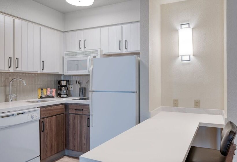 스위트, Staybridge Suites Allentown Airport Lehigh Valley, An Ihg