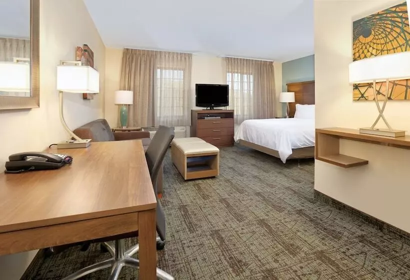スイート, Staybridge Suites Corning, An Ihg