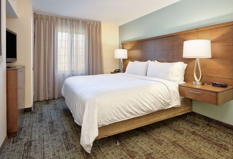 Люкс, Staybridge Suites Corning, An Ihg