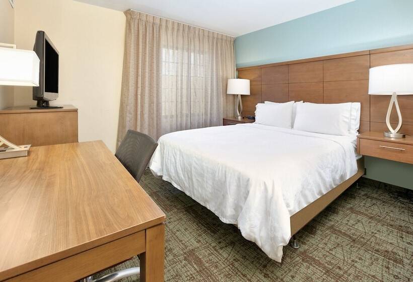 Люкс 2 Спальни, Staybridge Suites Corning, An Ihg