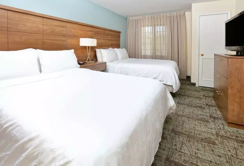 ２ベッドスイートルーム, Staybridge Suites Corning, An Ihg