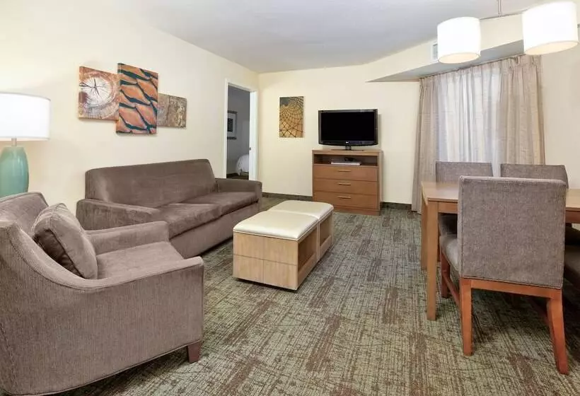２ベッドスイートルーム, Staybridge Suites Corning, An Ihg