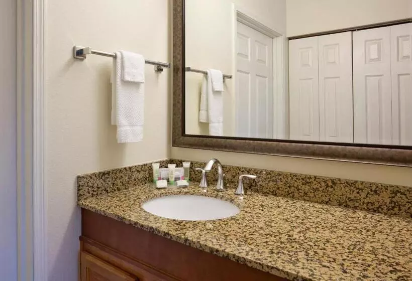 身障者適用スイートルーム, Staybridge Suites Minneapolis Bloomington, An Ihg