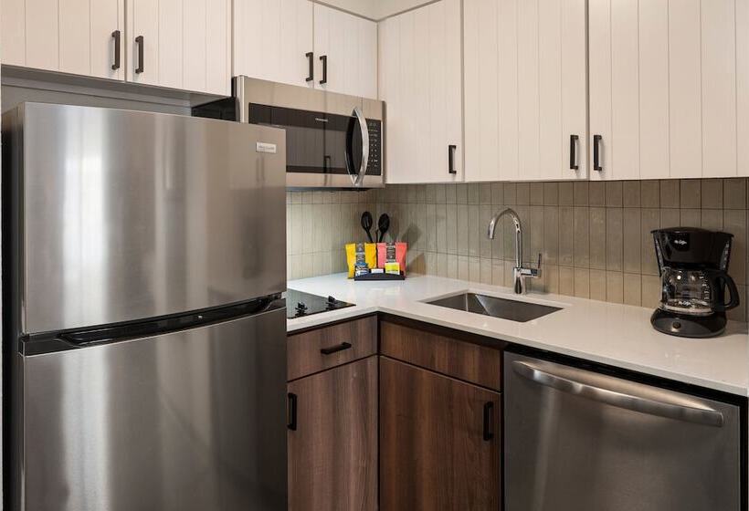 Люкс Адаптированный для Инвалидов, Staybridge Suites Minneapolis Bloomington, An Ihg
