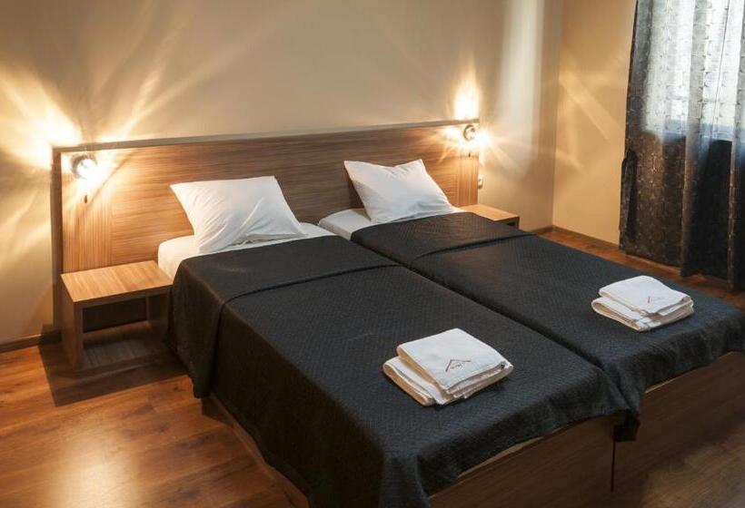Номер Стандарт, Family Hotel Pautalia