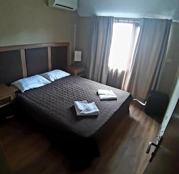 Апартаменты 2 Спальни, Family Hotel Pautalia