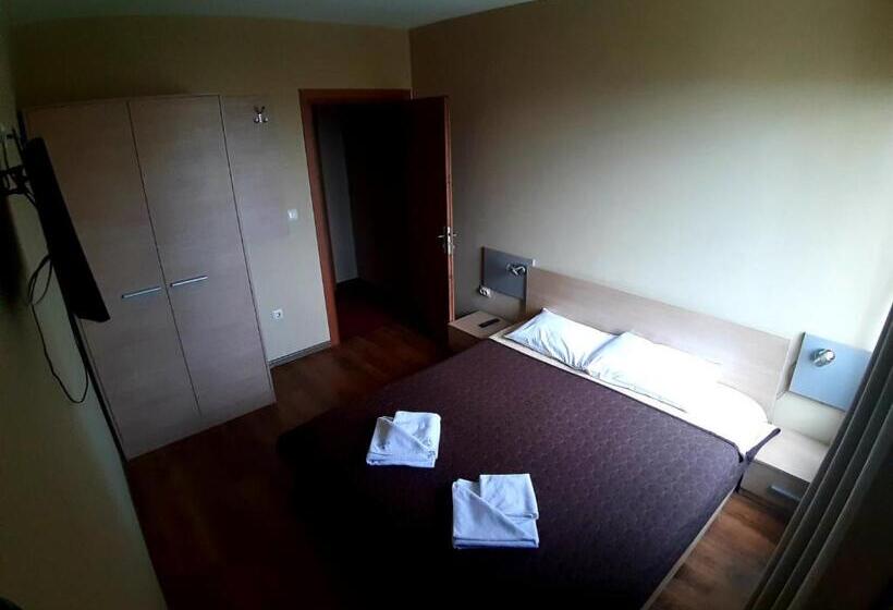 Апартаменты 1 Спальня, Family Hotel Pautalia