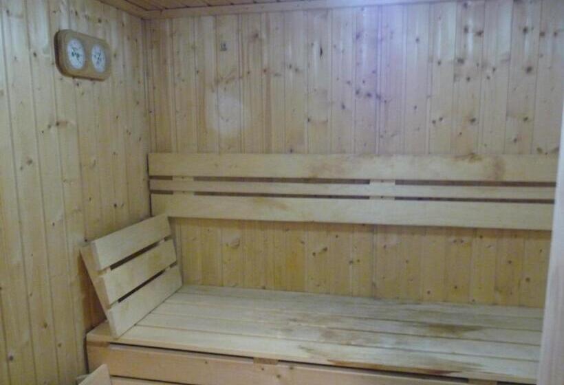 Люкс, Family Hotel Pautalia
