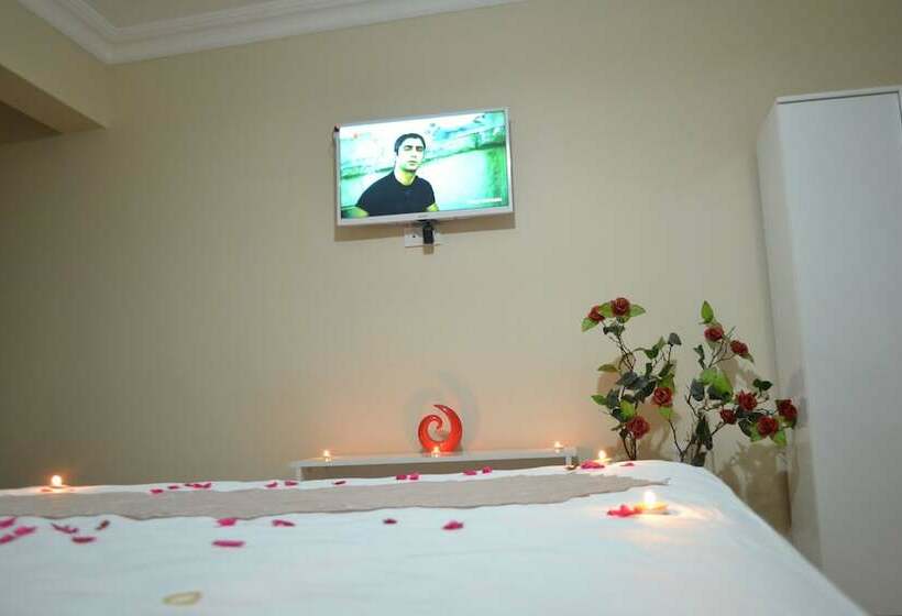 エクゼクティブワンルーム, Best In Deniz