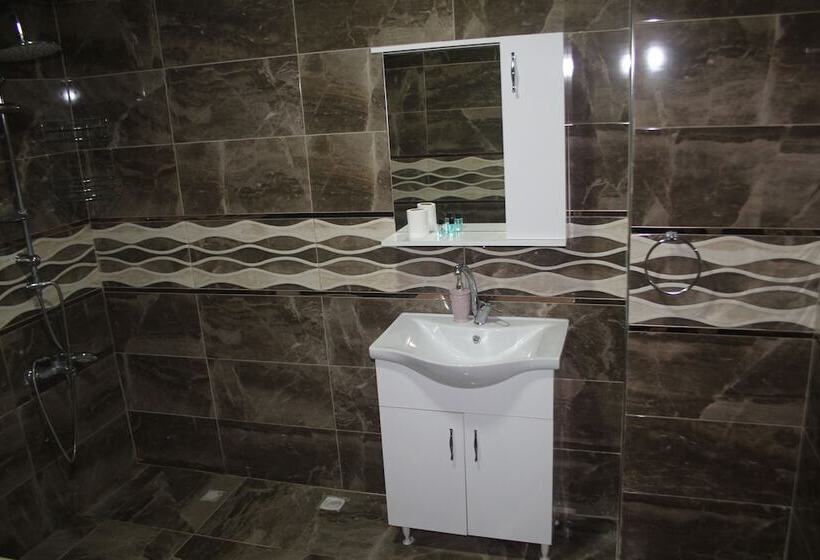 エクゼクティブワンルーム, Best In Deniz