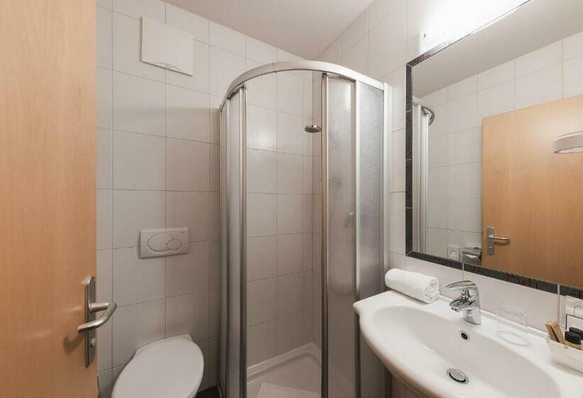 חדר בסיסי, Kesslwirt