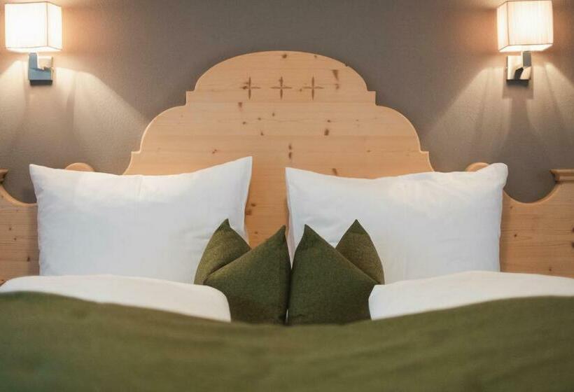 חדר בסיסי, Kesslwirt