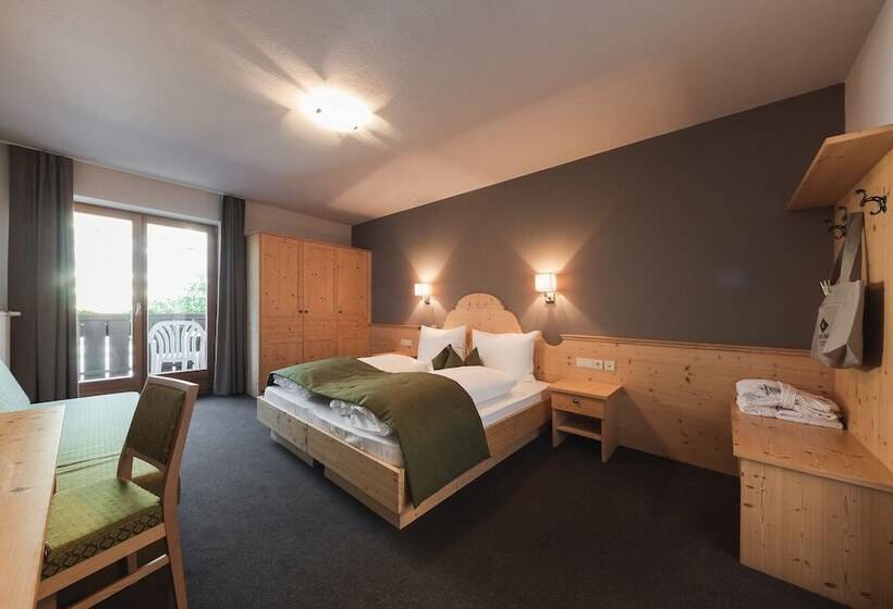 חדר בסיסי, Kesslwirt