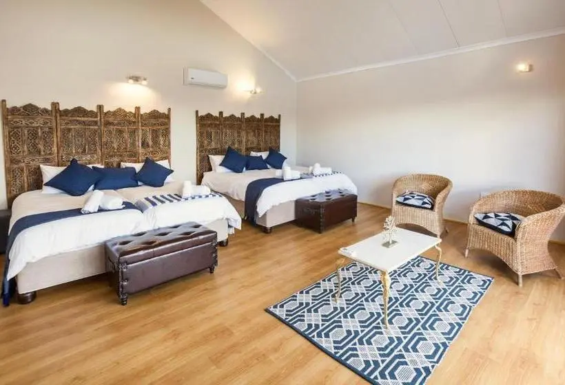 バルコニー付スタンダード４ベッドルーム, Witfontein Game Lodge