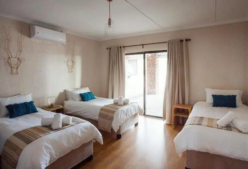 スタンダードトリプルルーム, Witfontein Game Lodge