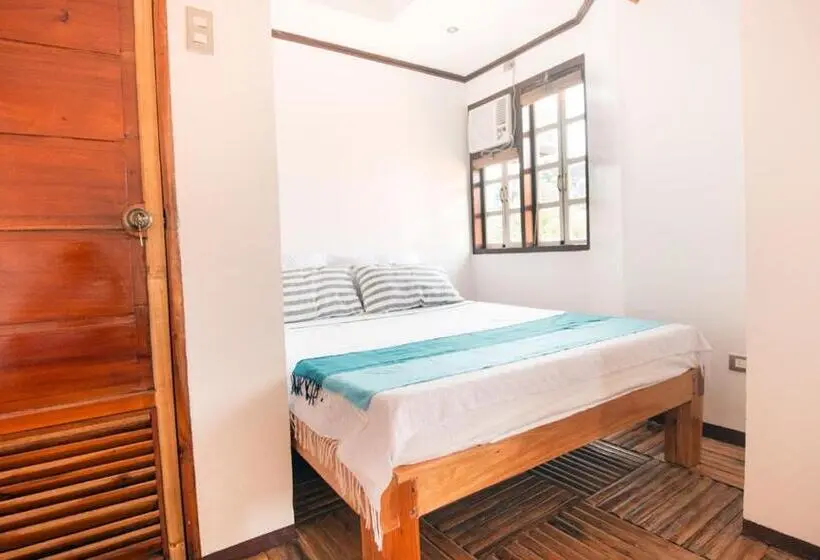 اتاق سوپریور, Marina 4rooms