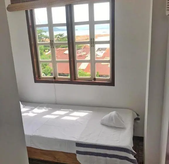 اتاق اکونومی یک تخته, Marina 4rooms