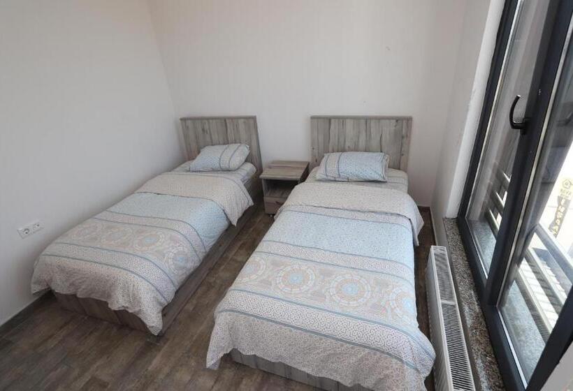 オーシャンビュースタンダードルーム, Ruya Pansiyon