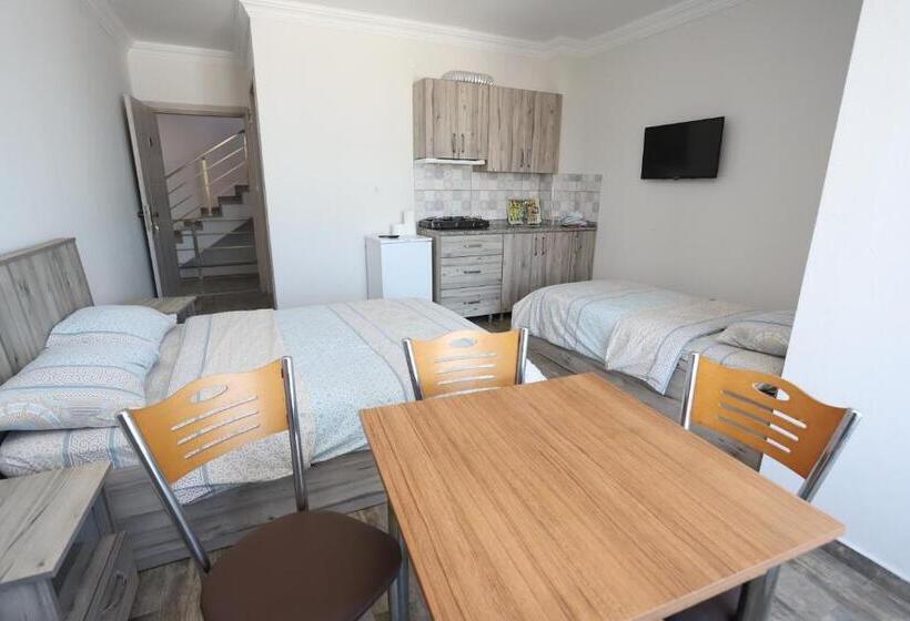 スタンダードスタジオ, Ruya Pansiyon