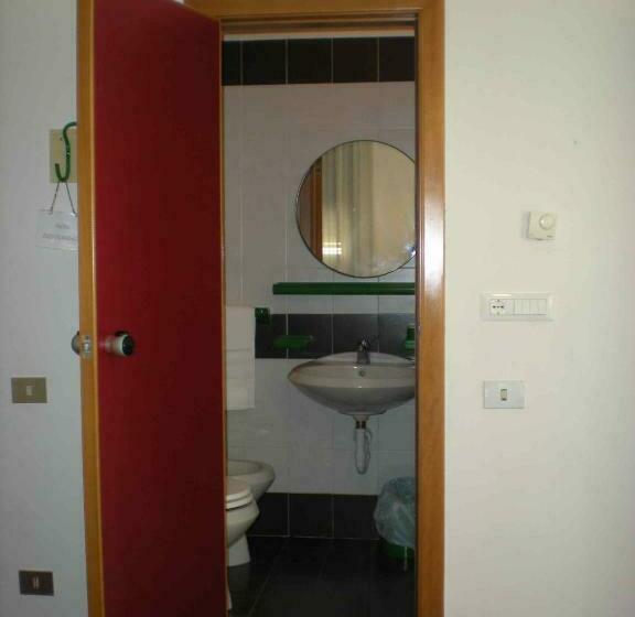 スタンダード4人部屋, Casa Valdese Rio Marina