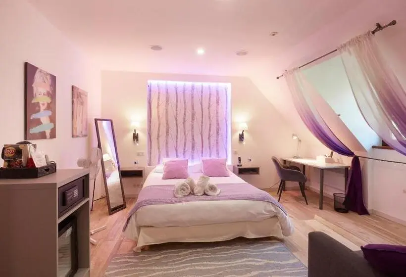 スタンダード4人部屋, Domaine De Bersaillin