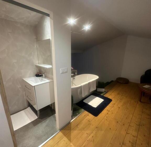 סוויטה דלוקס, La Villa Bella