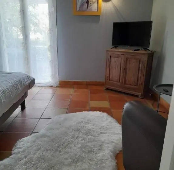リバービュースイート, La Villa Bella