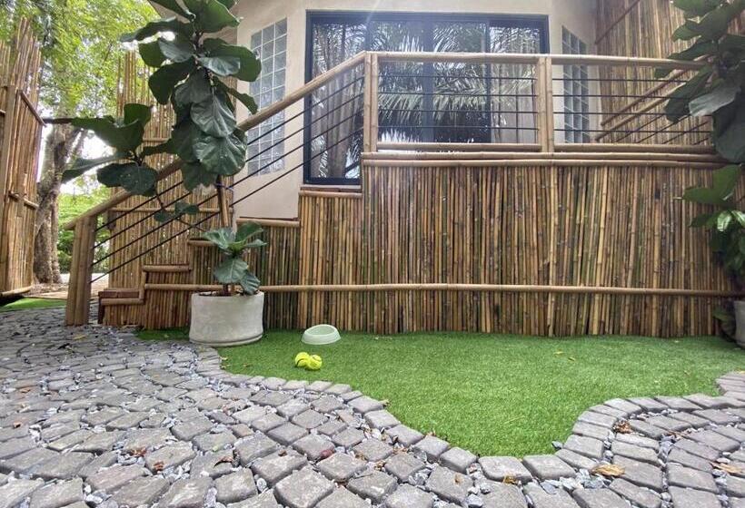 Номер Deluxe с Балконом, Country Lake View