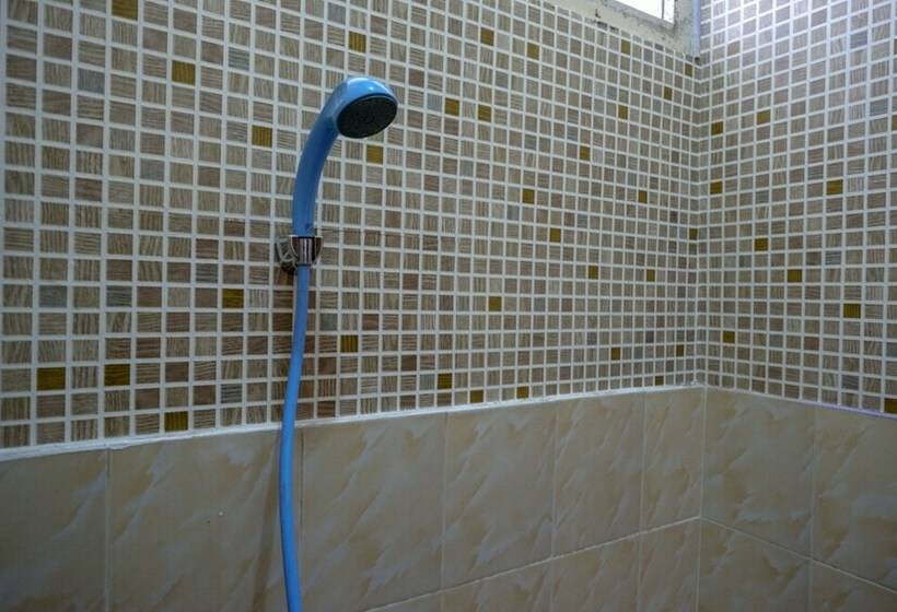 חדר סטנדרט, Reddoorz Near Stasiun Kebumen