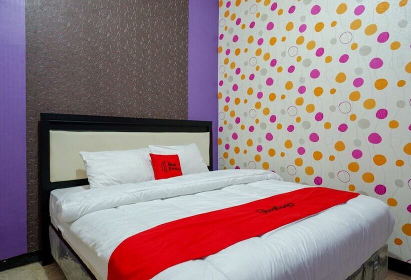 חדר משפחתי, Reddoorz Near Stasiun Kebumen