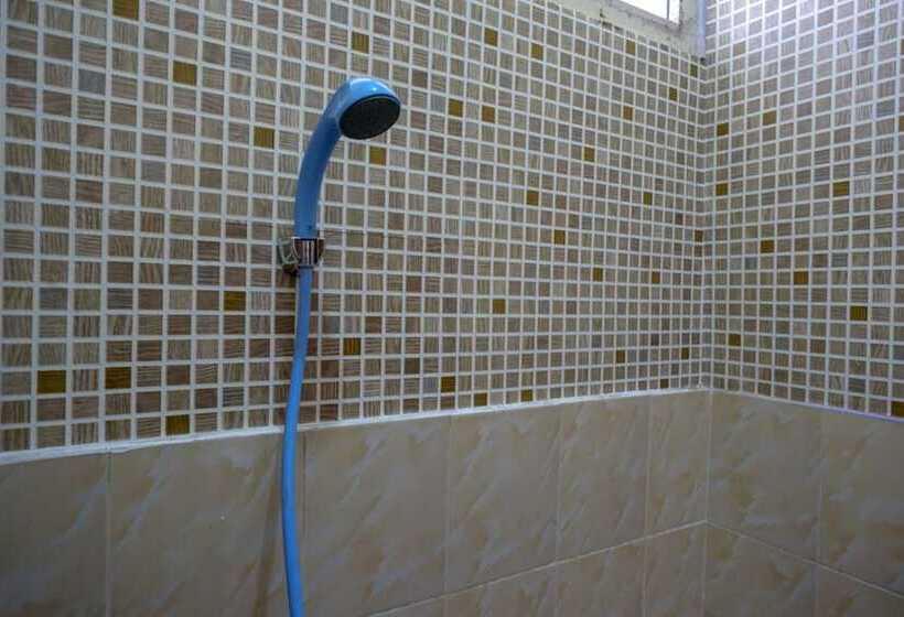 חדר סטנדרט, Reddoorz Near Stasiun Kebumen