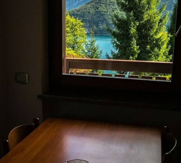 דירת שני חדרים, Residence Panorama