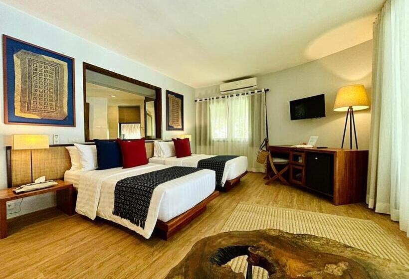 اتاق لوکس با چشم‌انداز دریا, Amun Ini Beach Resort & Spa