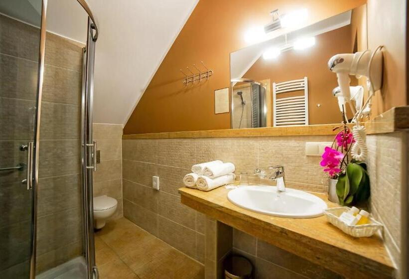 חדר קומפורט לשלושה, Korona Park Klewinowo Hotel Spa & Conference