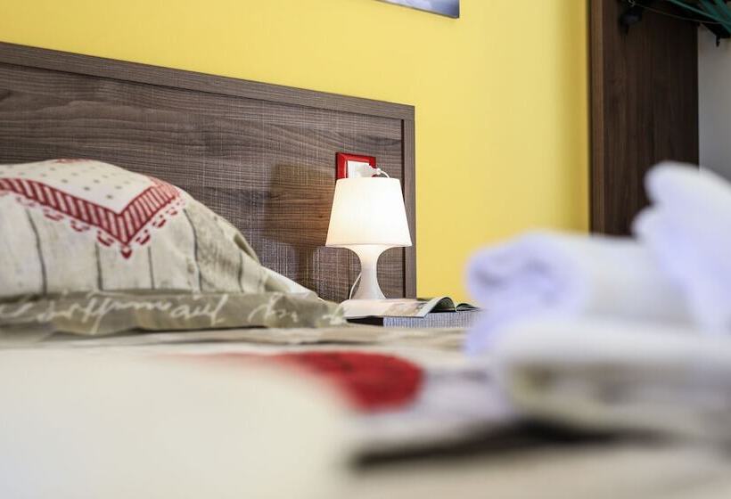 סוויטה משפחתית 2 חדרי שינה, Miramonti Seulo Turismo Rurale