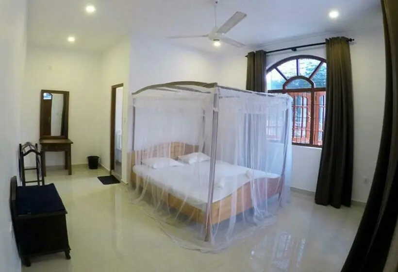 デラックスルーム, Angel Inn Guest House
