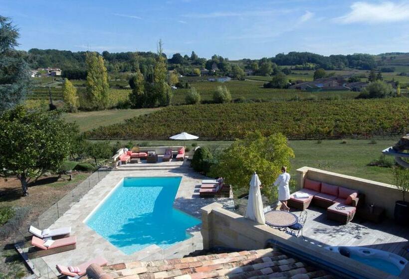 Люкс с гидромассажем, Chateau Du Palanquey & Spa