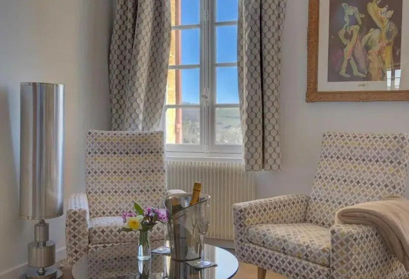 キングサイズベッドのデラックススイート, Chateau Du Palanquey & Spa