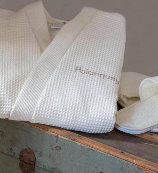 带大床的豪华间, Chateau Du Palanquey & Spa