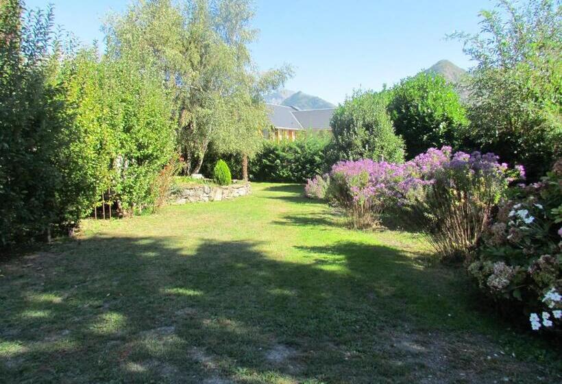 Standard room with outdoor bath, Le Domaine Des 3 Marmottes Chambres D Hôtes