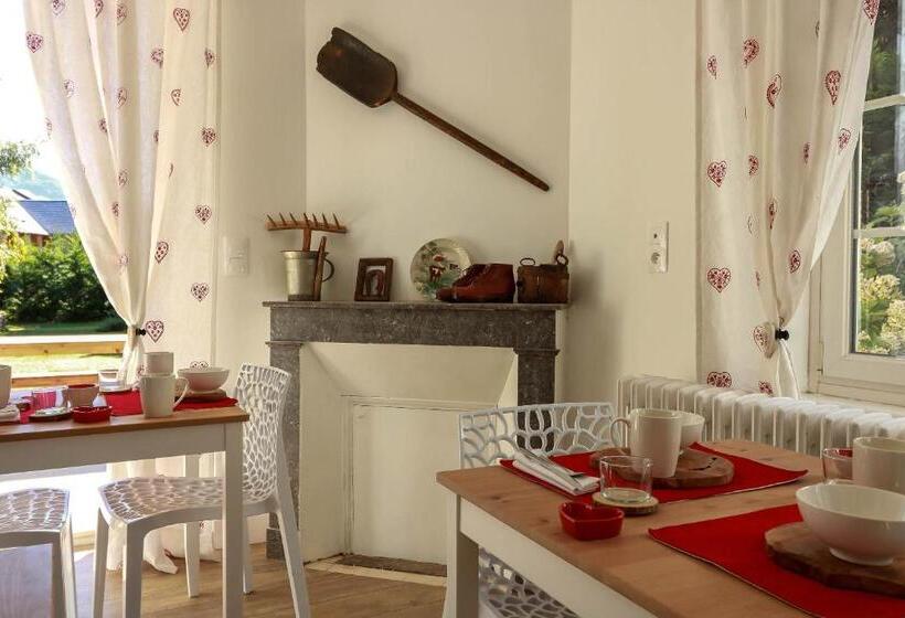 غرفة قياسية مطلة على الجبل, Le Domaine Des 3 Marmottes Chambres D Hôtes