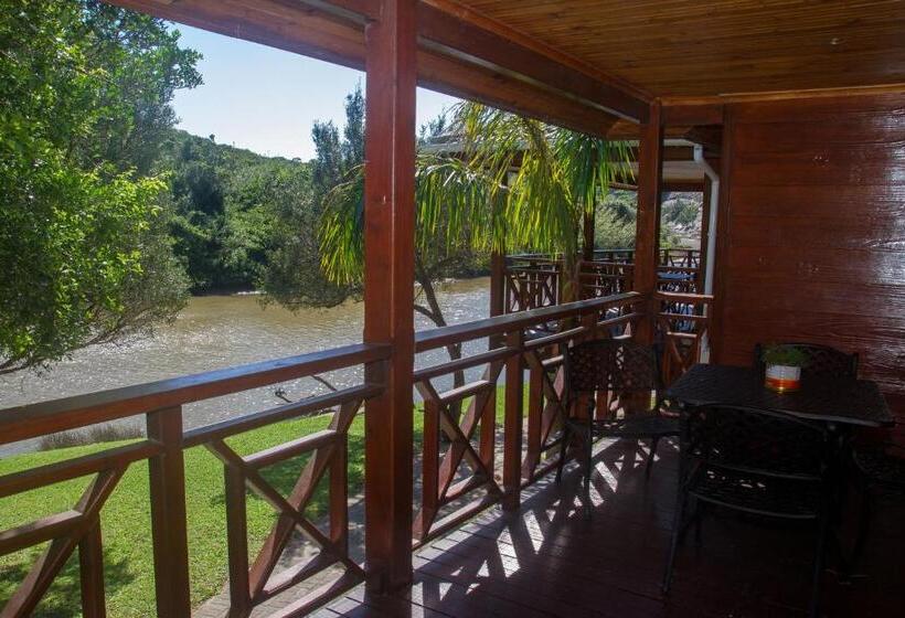 בקתת חדר, Areena Riverside Resort