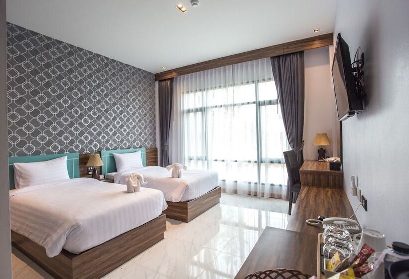 חדר סופריור, Eireann Boutique