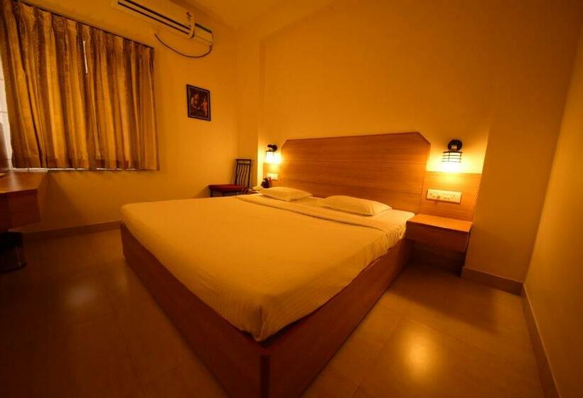 デラックスルーム, Ess Pe Inn