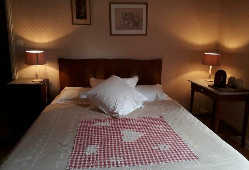 Номер Стандарт Вид на Сад, Chambres D Hotes La Hourqueyre