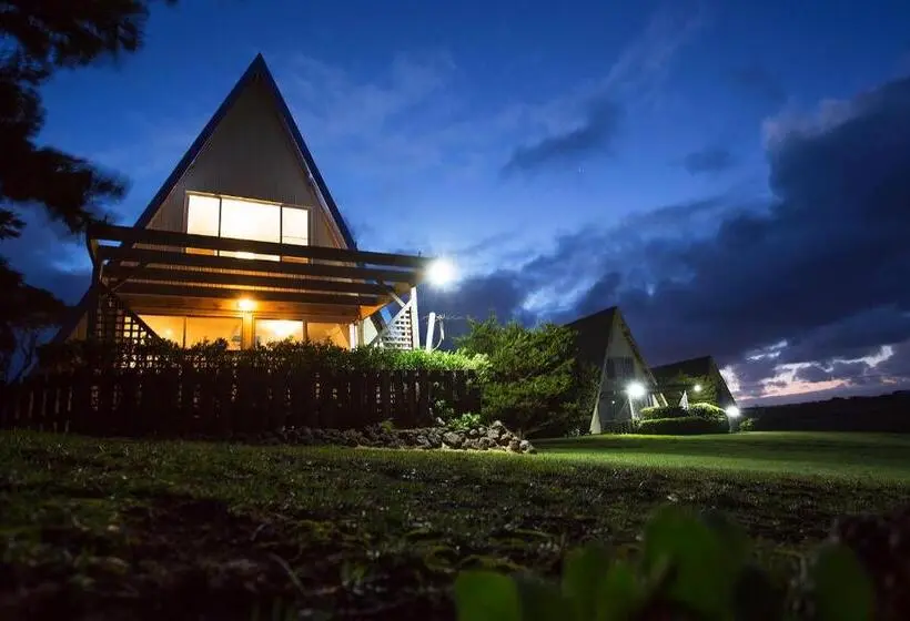 キャビン, Island Breeze Motel