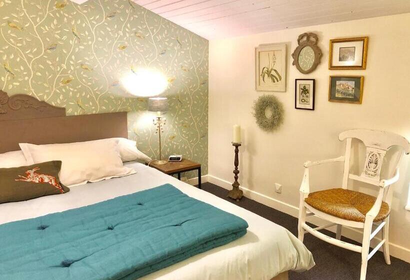 Номер Стандарт, Du Côté De L Ombrière