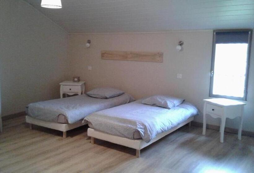 스탠다드 룸, Au Passage Des Grues